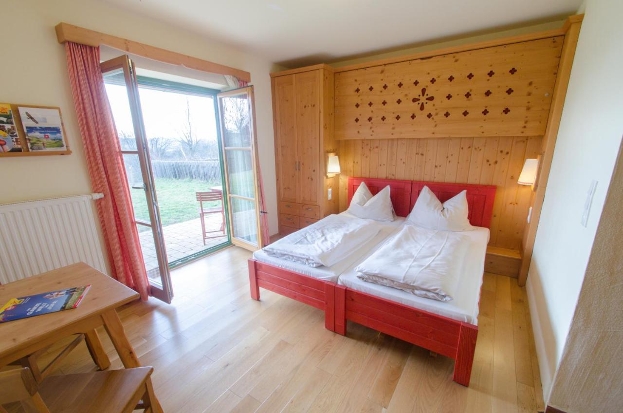 Jufa Hotel Tieschen Room photo